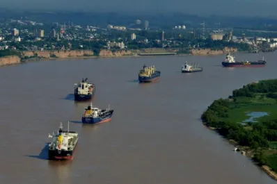 El Gobierno avanzará con la privatización de la Hidrovía