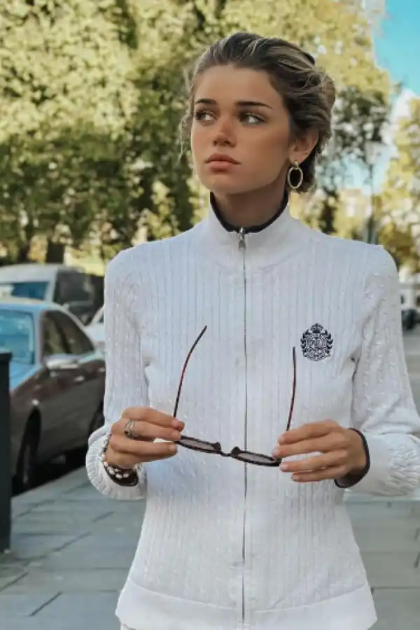 La joven francesa que flechó a Colapinto hace algunos años.