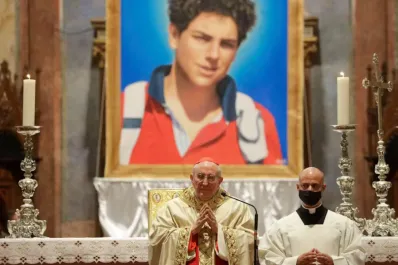 Italia: investigan la denuncia sobre la venta ilegal de reliquias de Carlo Acutis, futuro santo