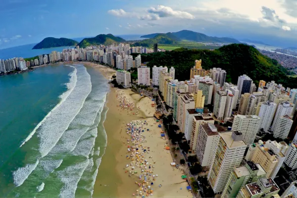 Vacaciones 2025: cuánto cuesta alquilar un departamento en Florianópolis y cuál es la diferencia con Mar del Plata