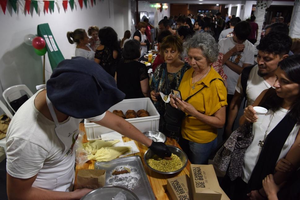 RELLENOS. Los cannoli fueron una de las estrellas de la convocatoria culinaria.