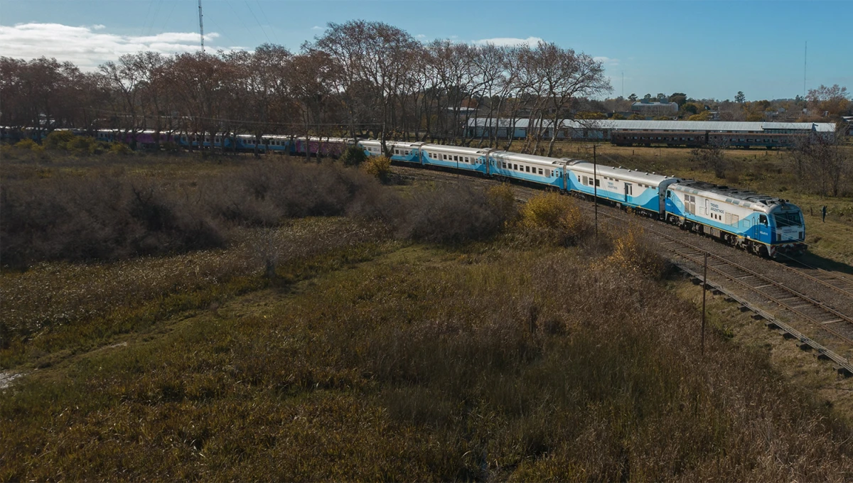 RECORRIDO. Los viajes entre Tucumán y Retiro duran alrededor de 32 horas y unen 