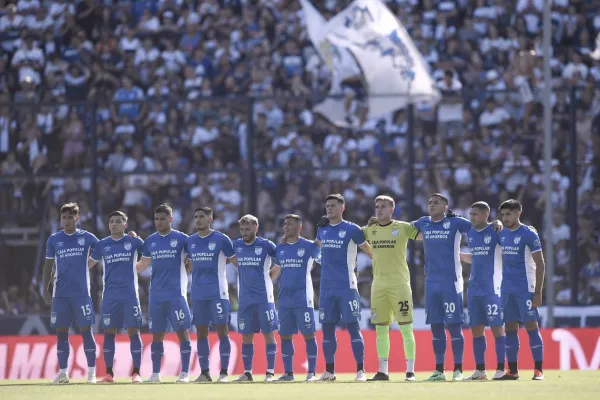 Así fue el sentido homenaje de Atlético Tucumán y Gimnasia por el aniversario del fallecimiento de Diego Maradona