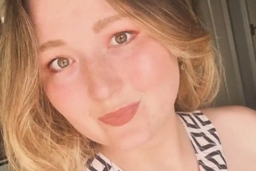 A tener en cuenta: un dolor de espalda llevó a esta joven a descubrir un diagnóstico inesperado