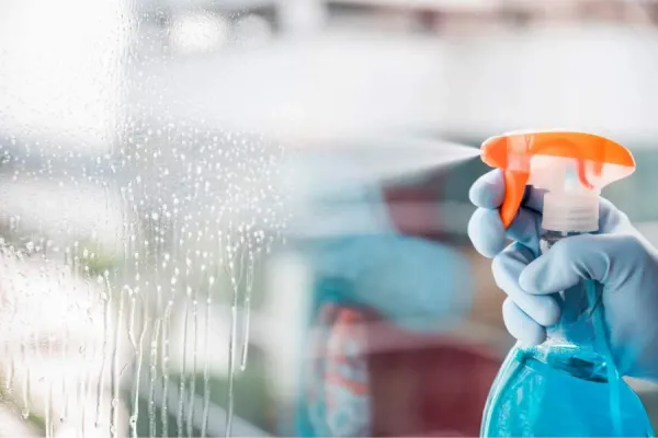 600x400_alerta-anmat-uso-spray-desinfectante-marca-se-trata-1061336-103854.webp
