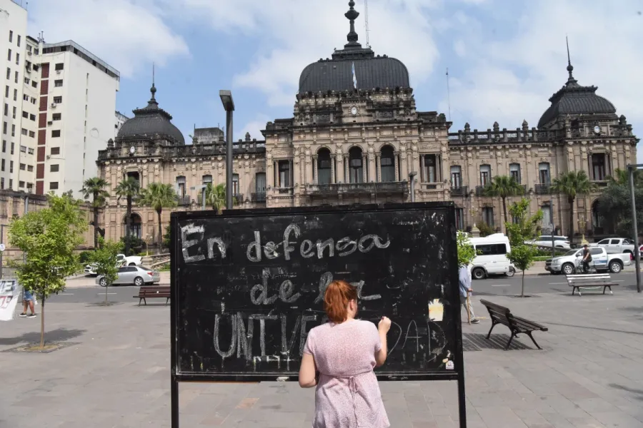 EXPECTATIVAS PARA EL AÑO QUE VIENE. La discusión sobre el presupuesto 2025 será clave en los próximos meses, especialmente en el inicio de clases. / ARCHIVO LA GACETA.