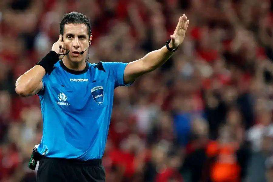 Un árbitro polémico y una debutante: Atlético Tucumán ya conoce los árbitros para recibir a Newells