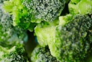 Estos tres alimentos son más saludables congelados que frescos, según una nutricionista