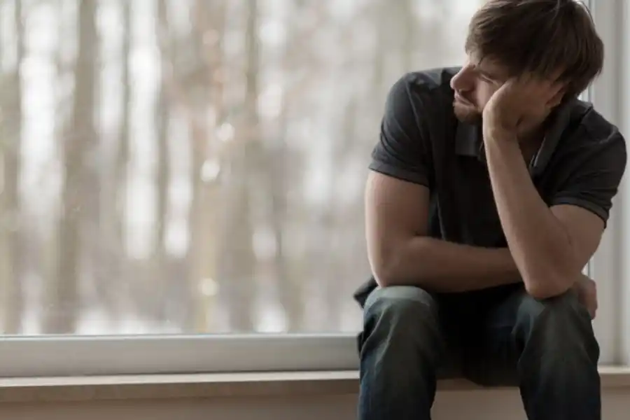 Las cuatro ventajas para nuestra salud mental de hablar solo. 