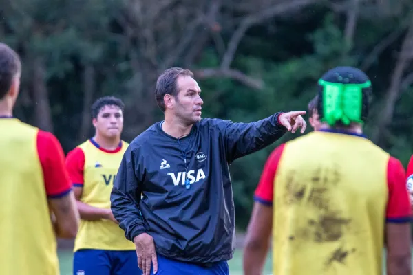 Álvaro Galindo, flamante entrenador de Tarucas: “Queremos que el jugador apueste por Argentina”