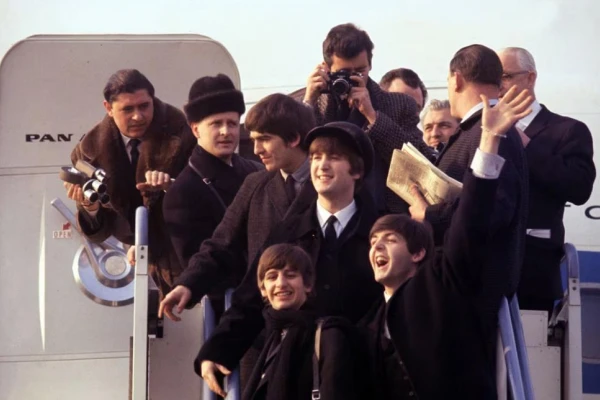 Treinta razones para no perderse ni  un detalle de “Beatles 64”