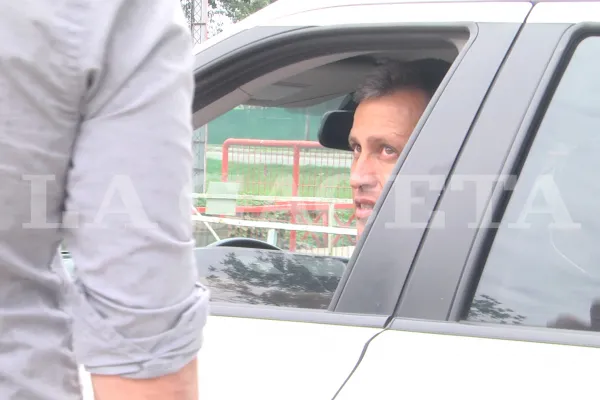 Adiós en silencio: así fue la despedida de Diego Flores con los futbolistas de San Martín de Tucumán