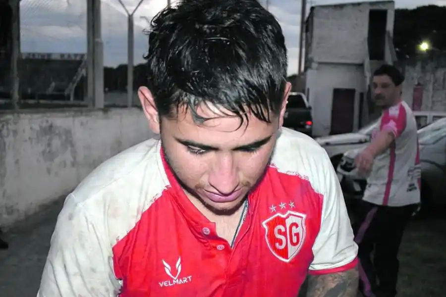 “Pensé que no iba a ver más a mi familia”, dijo un jugador de Sportivo Guzmán atacado por la hinchada de Atlético Concepción