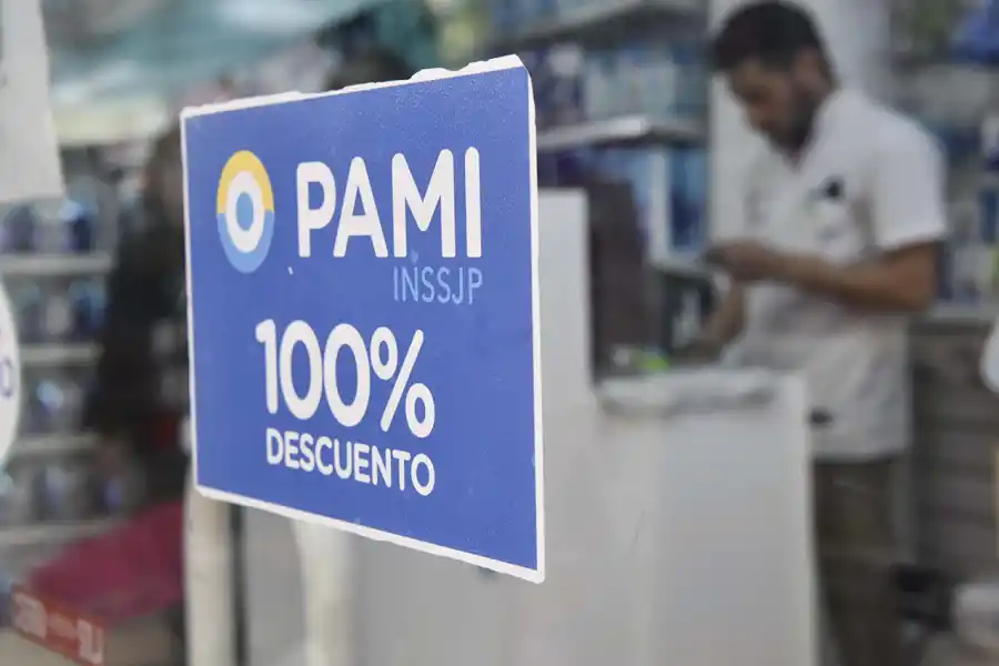Medicamentos gratis: cómo pueden inscribirse los jubilados en el programa del PAMI