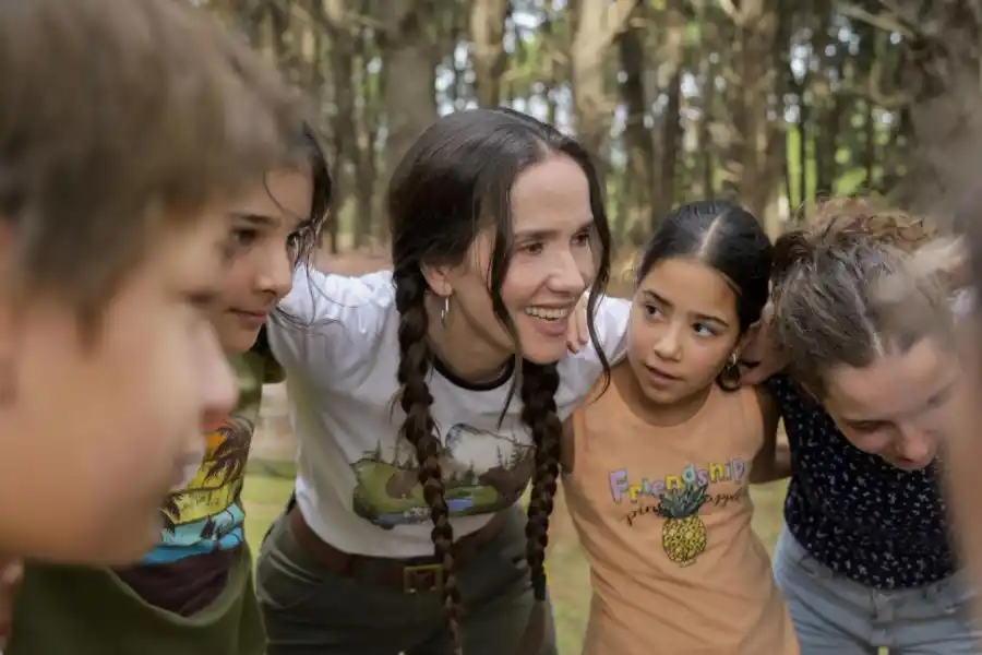 “CAMPAMENTO CON MAMÁ”. Oreiro intentará convencer a su hijo de que no se vaya a vivir con el padre.