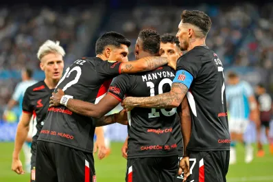 Lluvia de goles en Avellaneda: Racing perdió contra Estudiantes de La Plata 5-4 y se aleja del título en la Liga Profesional