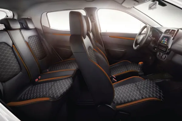 Cuánto cuesta el auto que destronó al Fiat Mobi como el más barato en Argentina