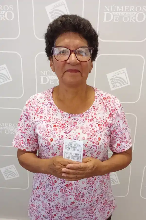 Cinco lectores celebran al ganar el pozo de $6.300.000 de Números de Oro