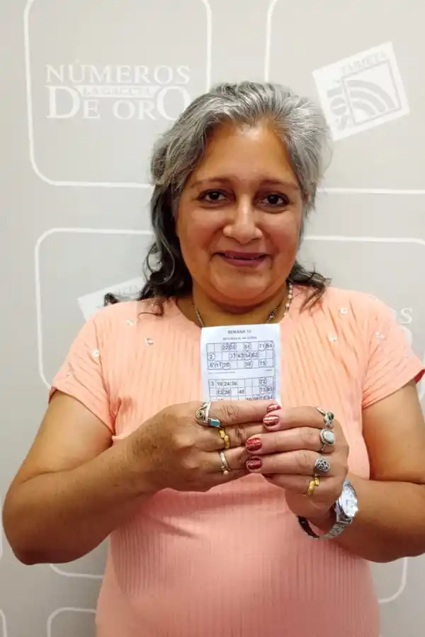 Cinco lectores celebran al ganar el pozo de $6.300.000 de Números de Oro