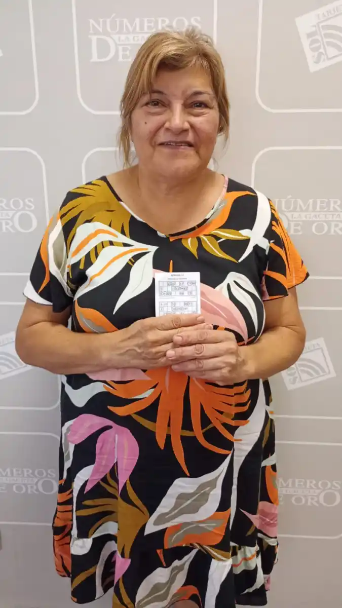 Cinco lectores celebran al ganar el pozo de $6.300.000 de Números de Oro