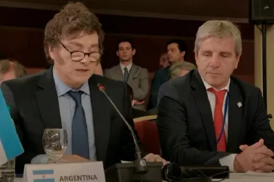 Javier Milei asumió la presidencia del Mercosur con un chiste: “Todo lo que sea para romper, me encanta”