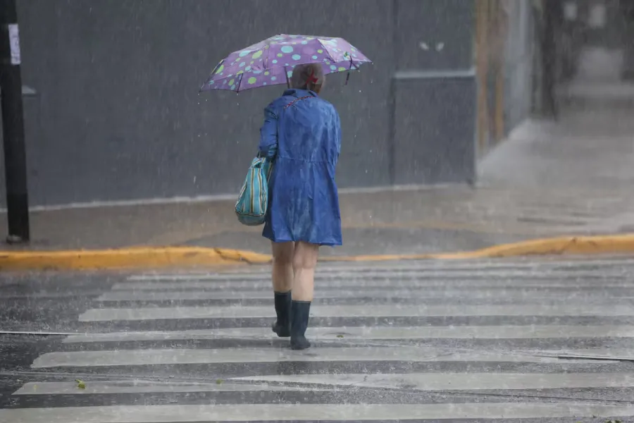 Rige una alerta naranja por tormentas en algunas provincias