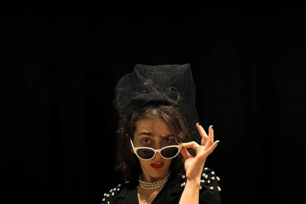 Agenda teatral con clown, farsa y drama