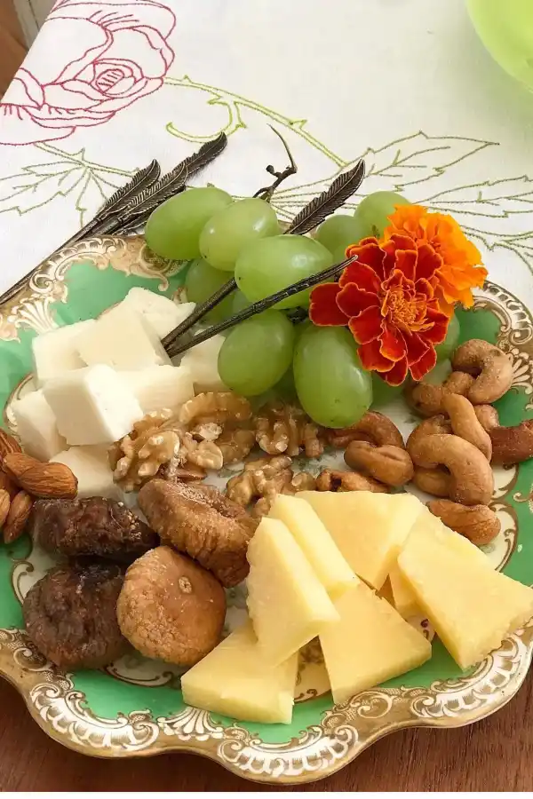 Hacer del recibir un verdadero arte: cómo decorar tu mesa para las fiestas