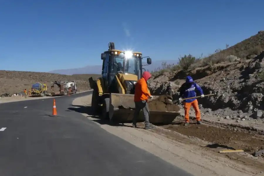 POSITIVO. Los trabajos beneficiarán a habitantes de los Valles Calchaquíes.