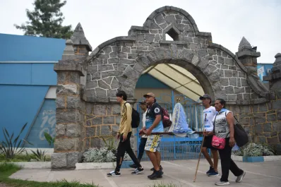 Recibió una imagen de la Virgen en su hogar y empezó a caminar seis horas cada 8 de diciembre para dar gracias