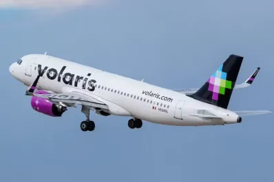 Un pasajero intentó desviar por la fuerza un vuelo doméstico de México hacia Estados Unidos