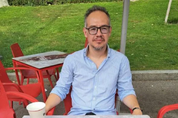 Miguel Dallacaminá: Lo esencial en la literatura es un cierto tono, un ambiente, algo que va más allá de las palabras