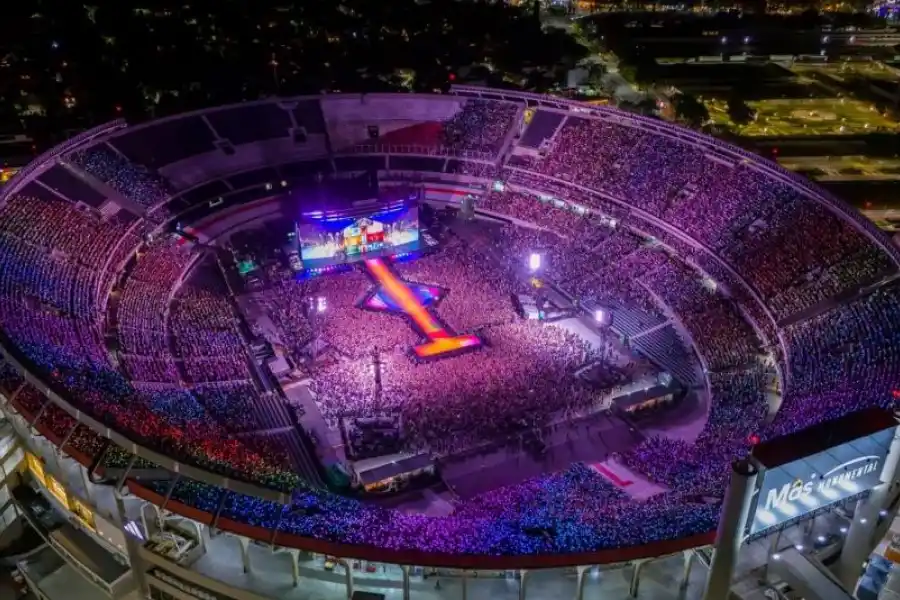 ARGENTINA. En el país, la cantante llenó tres estadios de River Plate.
