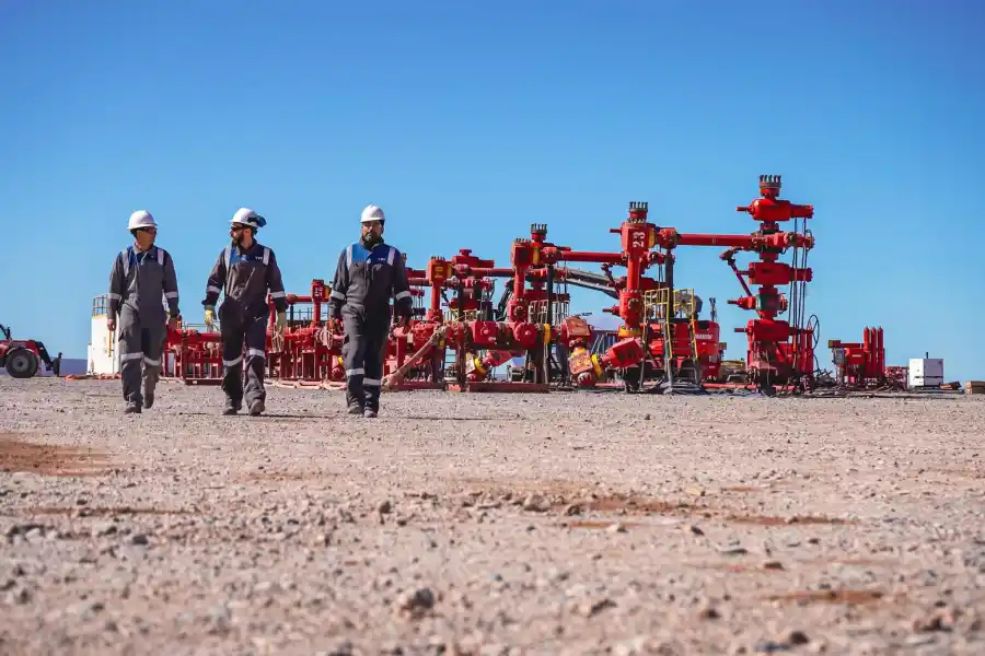YPF busca bajar hasta un 30% sus tiempos de construcción de pozos