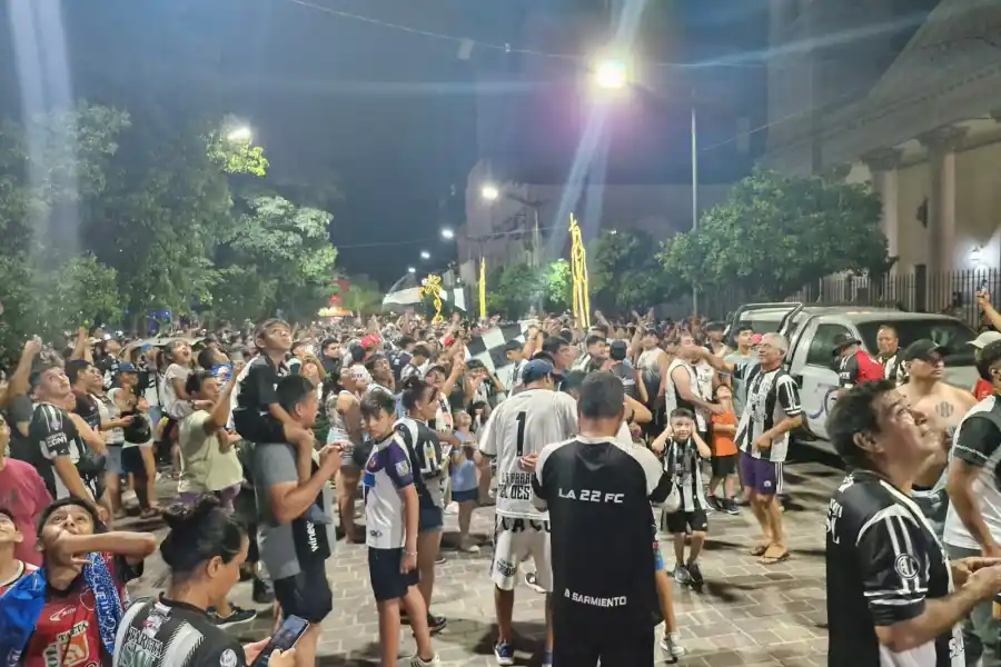 Santiago del Estero fue una fiesta tras la consagración de Central Córdoba