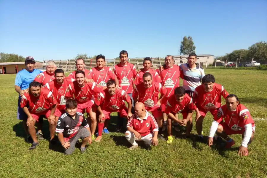 El día que Garmendia FC enorgulleció al fútbol del interior de la provincia