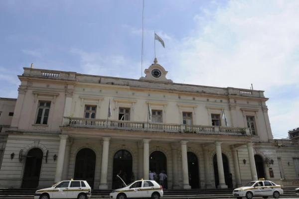 La Nación acuerda transferir la estación Mitre de trenes a la Provincia