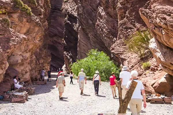 Solsticio de verano: los Valles Calchaquíes vibrarán al ritmo armónico de los gongs