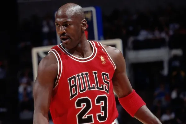 Michael Jordan vendió su lujosa mansión por una cifra insólita