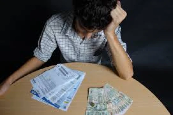 Cuando la falta de dinero perjudica la salud mental