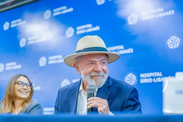 600x400_lula-da-silva-foto-x-lulaoficial-1063888-200828.webp