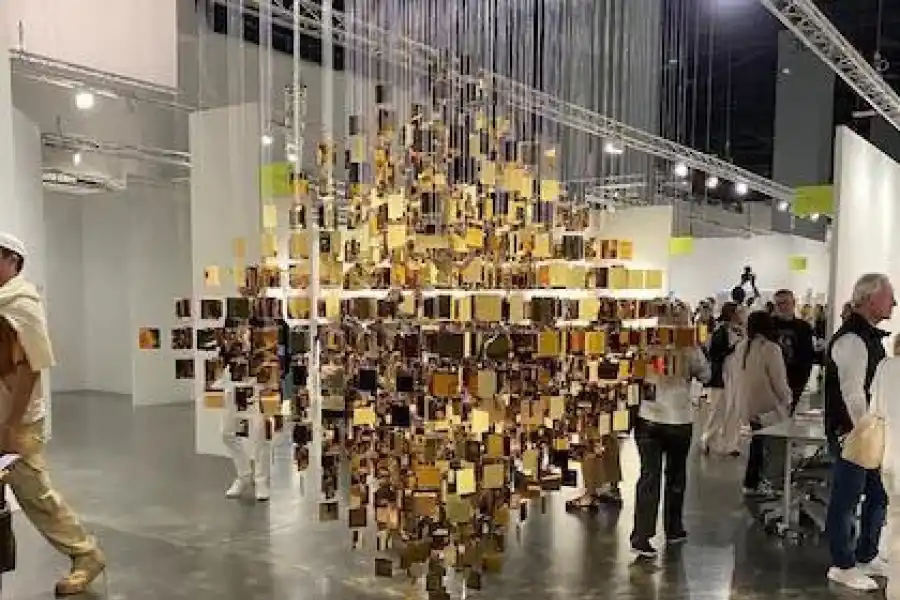 OBRA EN ART BASEL. Un móvil de Julio Le Parc valió U$S 420.000.
