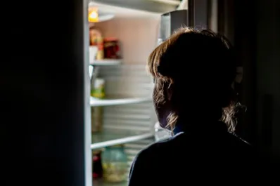 Perder peso: qué hábitos conviene dejar de hacer después de las cinco de la tarde