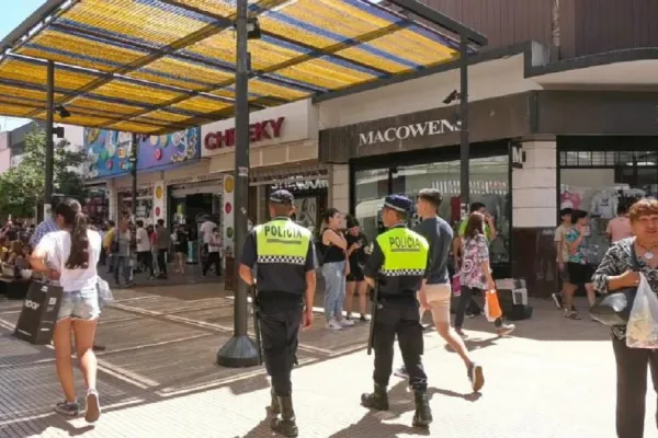 Operativo Felices Fiestas: refuerzan la seguridad en Tucumán con más policías en las calles