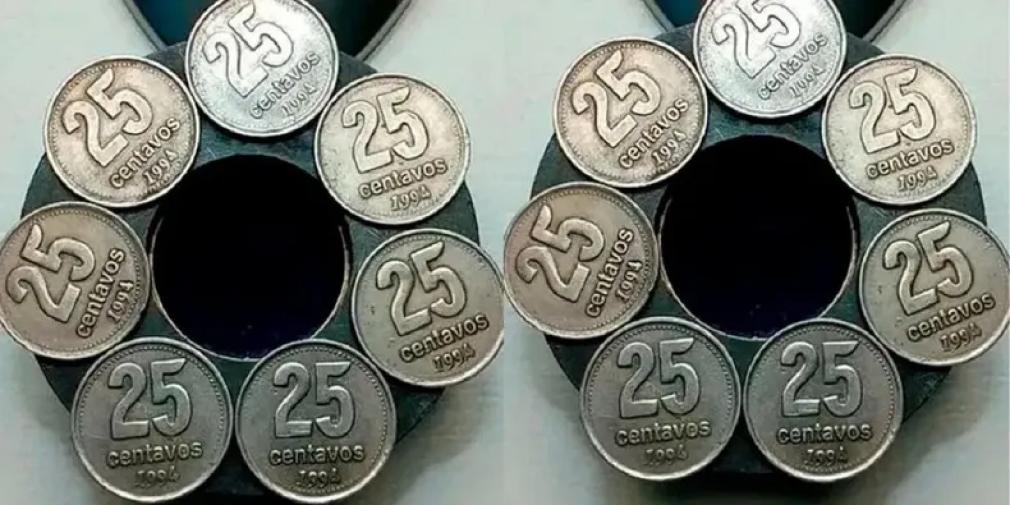 Monedas de 25 centavos de Argentina.