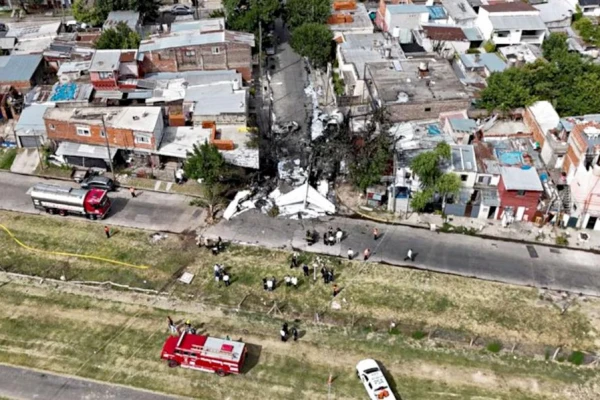 Se estrelló un avión en San Fernando: dos muertos