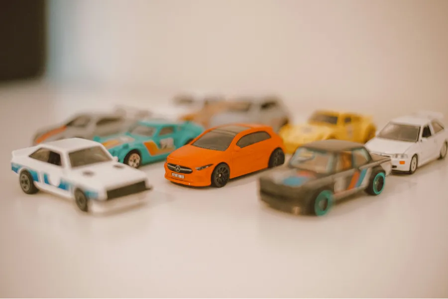 HOT WHEELS. Algunos de los modelos con los que crecieron los jóvenes del presente. / UNSPLASH