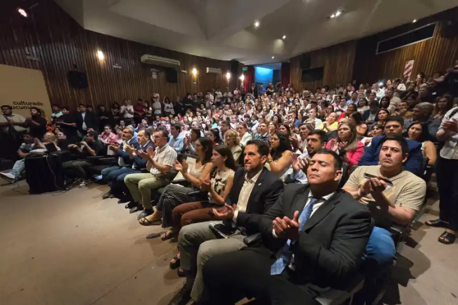 EL PÚBLICO. Los asistentes colmaron la sala Orestes Caviglia./ SECRETARIA DE ESTADO DE LA JUVENTUD