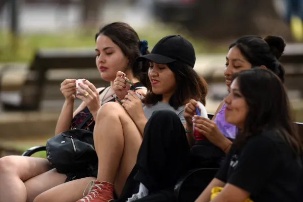 En imágenes: maneras de recibir al verano que acaba de llegar