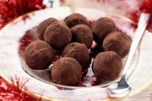 Trufas veganas de chocolate, una receta saludable y deliciosa para la mesa navideña